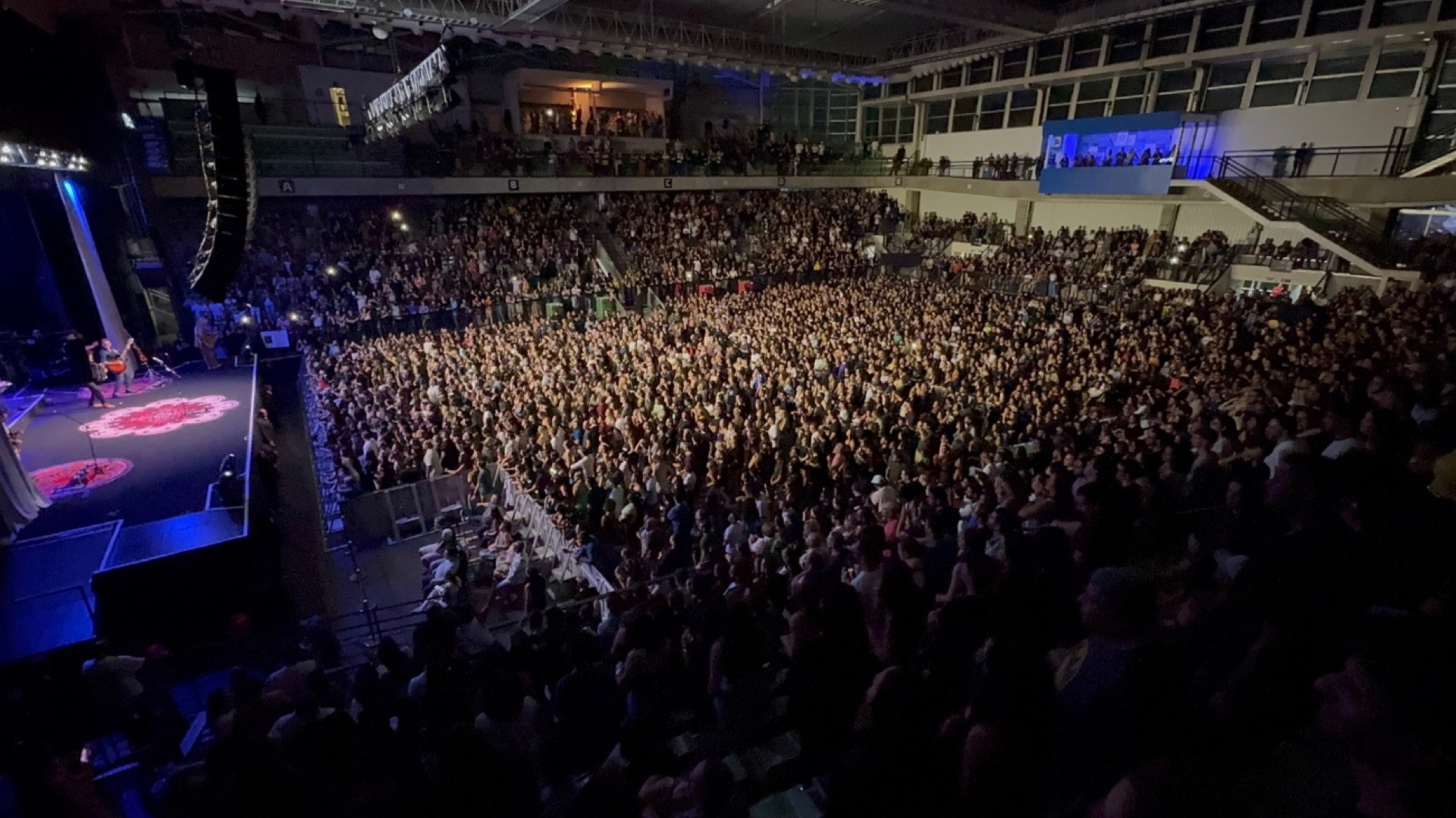 Show lotado no Arena Hall